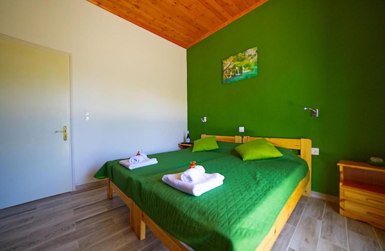 Villa Riviera Агиос Георгиос Екстериор снимка