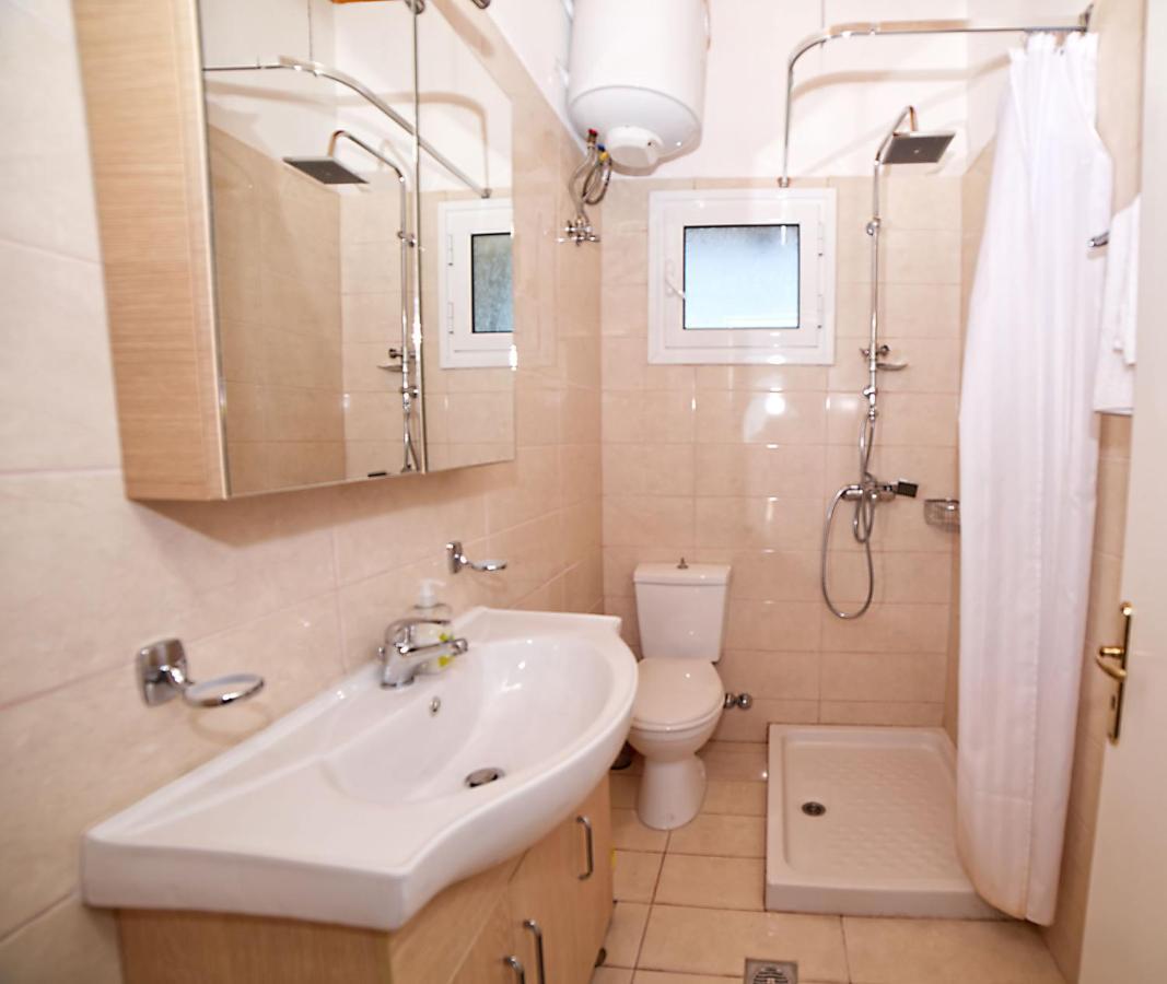 Villa Riviera Агиос Георгиос Екстериор снимка